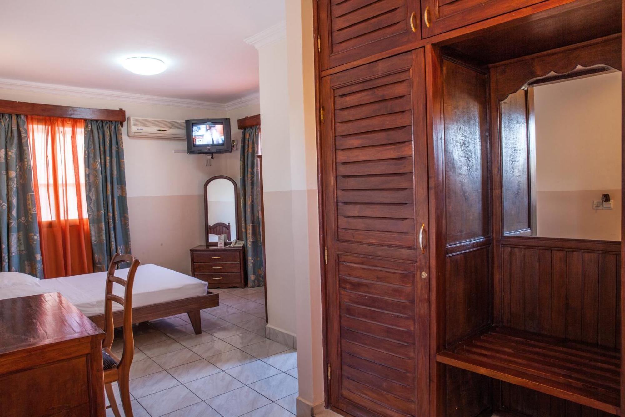 Anjary Hotel Antananarivo Ruang foto