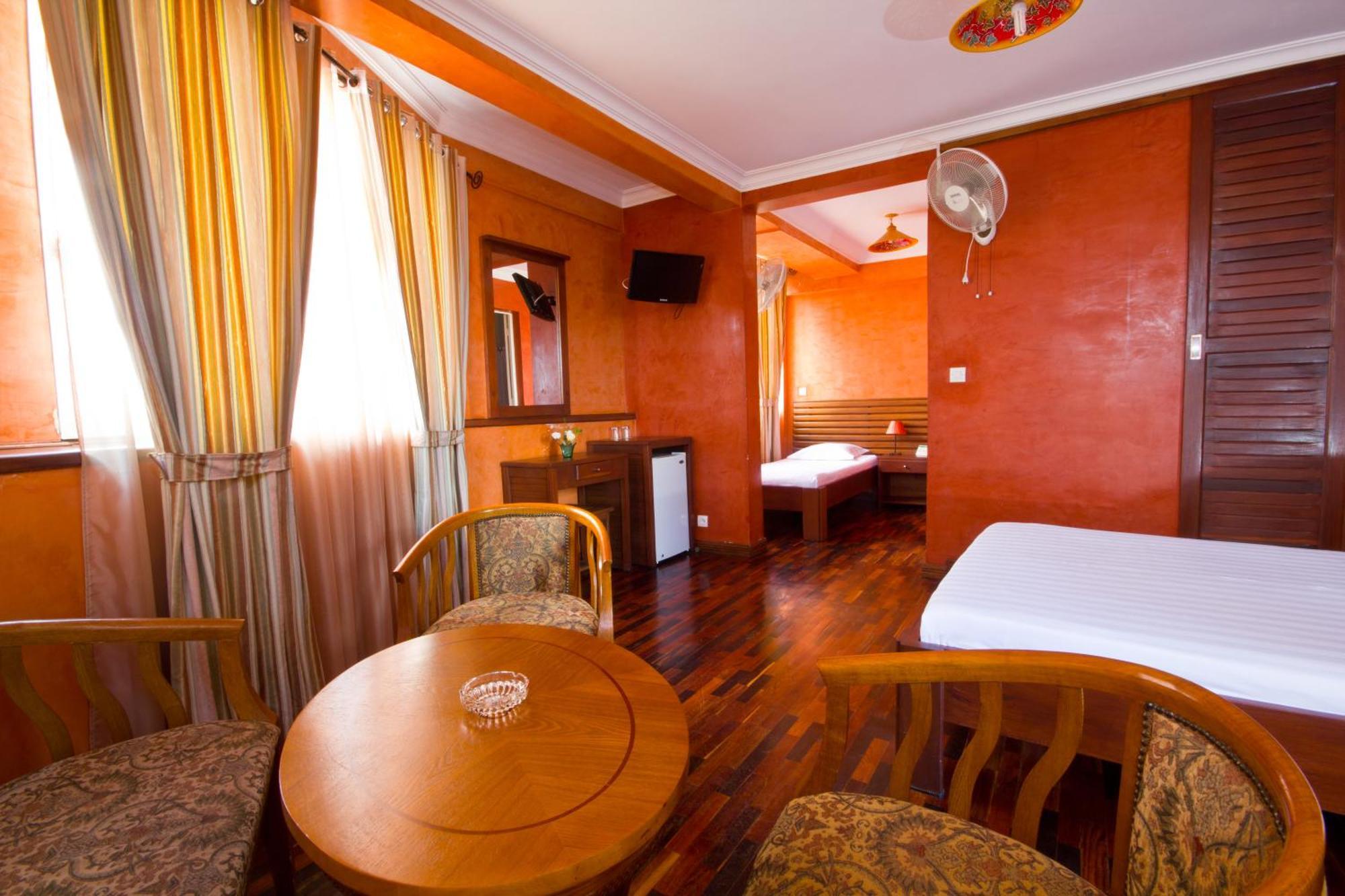 Anjary Hotel Antananarivo Ruang foto